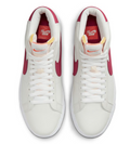 NikeSB Zoom Blazer Mid Iso Shoe White / Sweet Beet