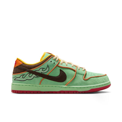 Nike SB 'Rodeo' Dunk Low Pro Shoe Tourmaline/Baroque Brown