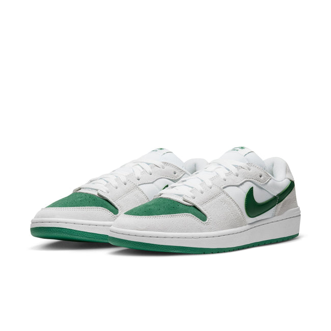 Nike sB Code 58 Shoe White/Pine Green/Summit White/Pine Green