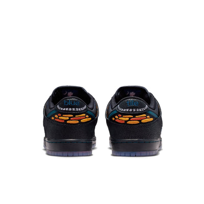 Nike SB X Bluetile Dunk Low Pro Shoe Black/Marina/White