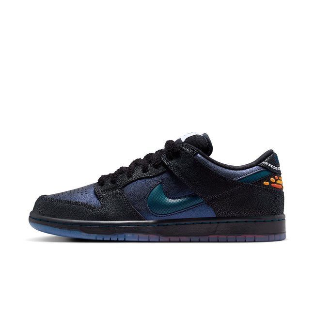 Nike SB X Bluetile Dunk Low Pro Shoe Black/Marina/White