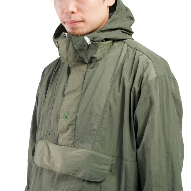 Helsinki.Co Anorak Windbreaker Army Green