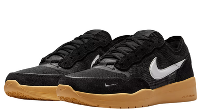 Nike SB PS8 Shoe Black w Gum