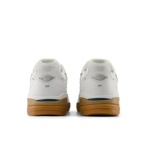 New Balance Numeric Andrew Reynolds 933 Shoe White w Gum