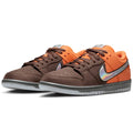 Nike SB Dunk Low Muni Fast Pass Safety Orange/Wolf Grey/Brown