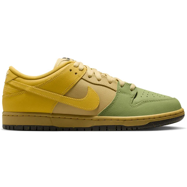 Nike SB Dunk Low Pro Hatch Chilli Shoe Saffron Quartz/Pear