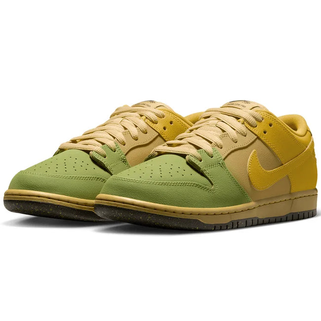 Nike SB Dunk Low Pro Hatch Chilli Shoe Saffron Quartz/Pear