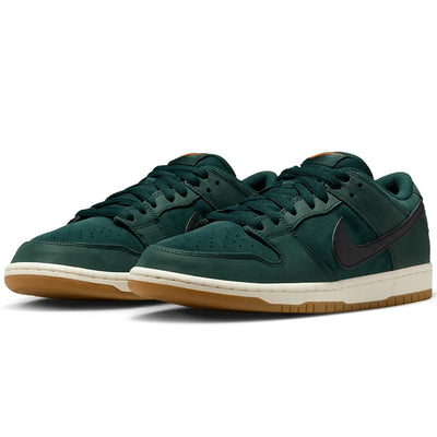 Nike SB Dunk Low Pro Shoe Deep Fir/Black/Fir/Sail