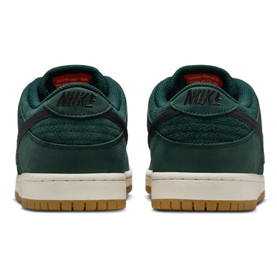 Nike SB Dunk Low Pro Shoe Deep Fir/Black/Fir/Sail